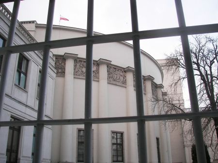 Sejm z okna budynku administracyjnego nad łącznikiem